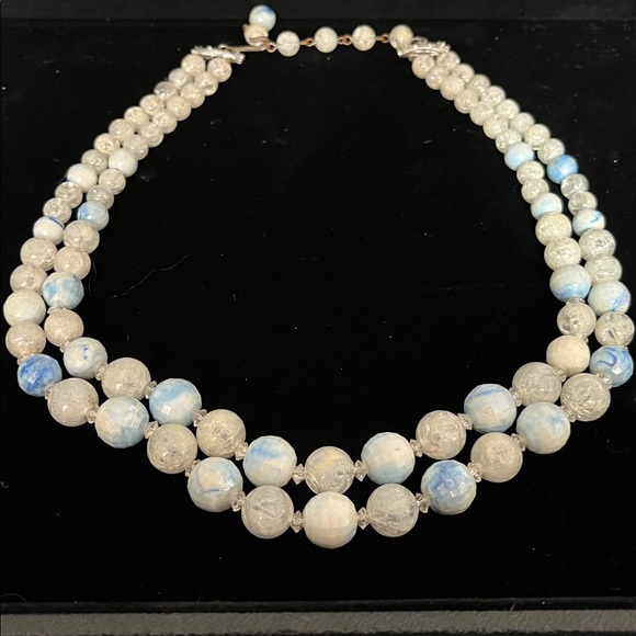 1613 Coro White and Blue Faceted Lucite Beaded Necklace - Picture 2 of 4